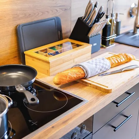 Apartman Uniqe - Design - Sky-tv - Kitchen - Free Parking