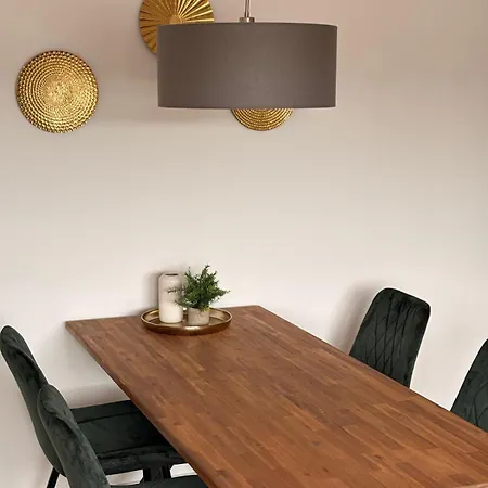 Uniqe - Design - Sky-tv - Kitchen - Free Parking Appartement *