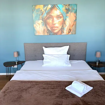 Appartement Uniqe - Design - Sky-tv - Kitchen - Free Parking