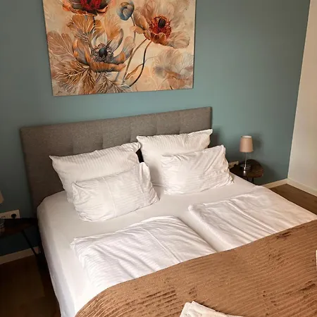 Uniqe - Design - Sky-tv - Kitchen - Free Parking Appartement *