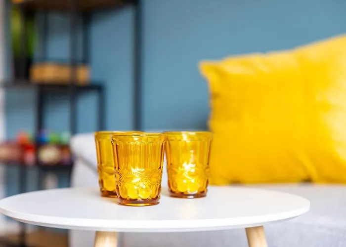 Apartamento Uniqe - Design - Sky-tv - Kitchen - Free Parking *