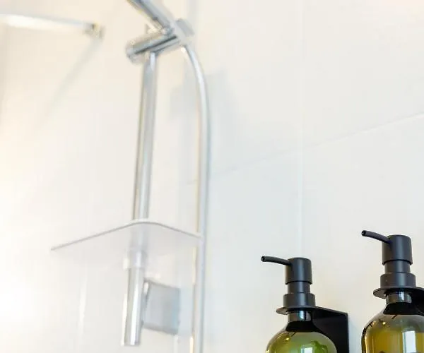 Appartement Uniqe - Design - Sky-tv - Kitchen - Free Parking