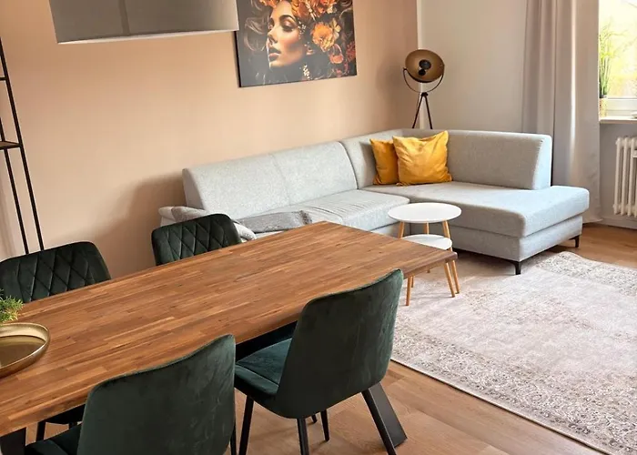 Uniqe - Design - Sky-tv - Kitchen - Free Parking Augsburg