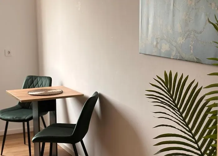 Uniqe - Design - Sky-tv - Kitchen - Free Parking Appartement Augsburg