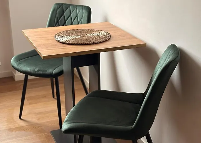 Appartement Uniqe - Design - Sky-tv - Kitchen - Free Parking *